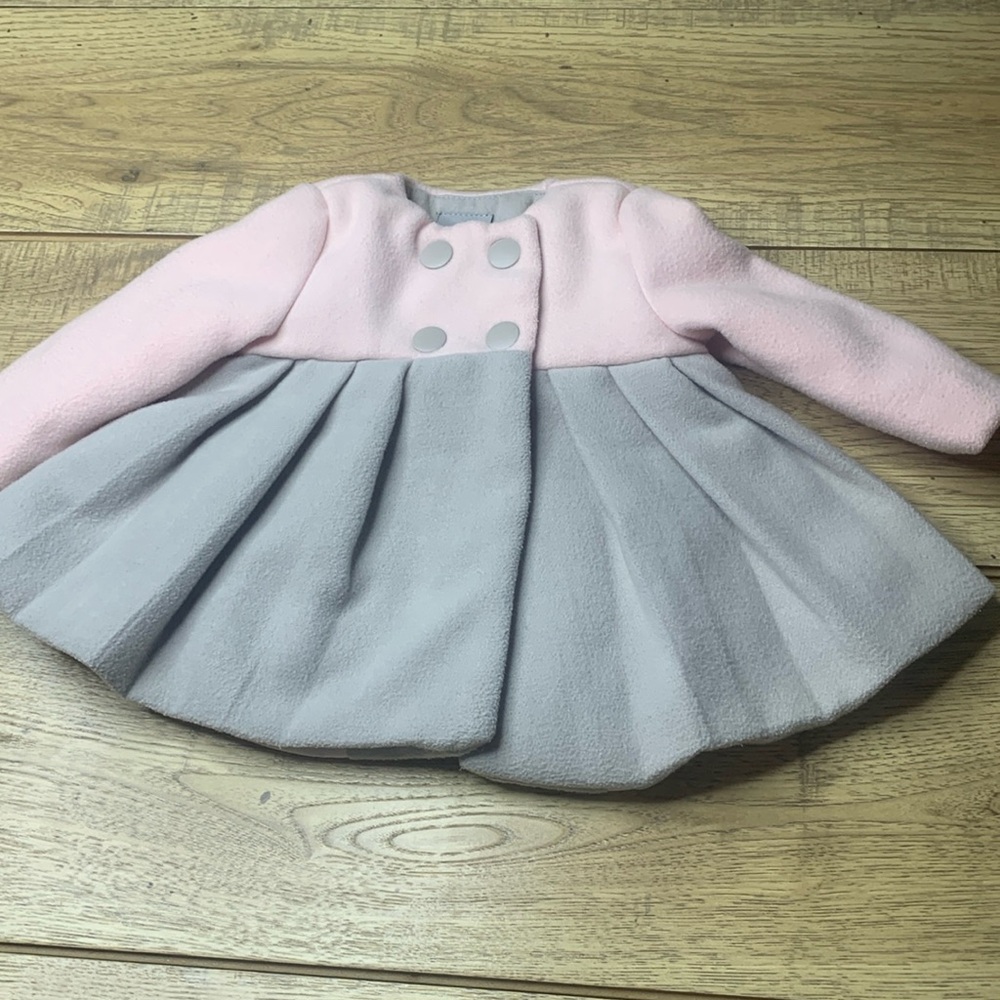 Tahari Baby Pink & Gray Full Length Pleated Coat Size 0-3 months